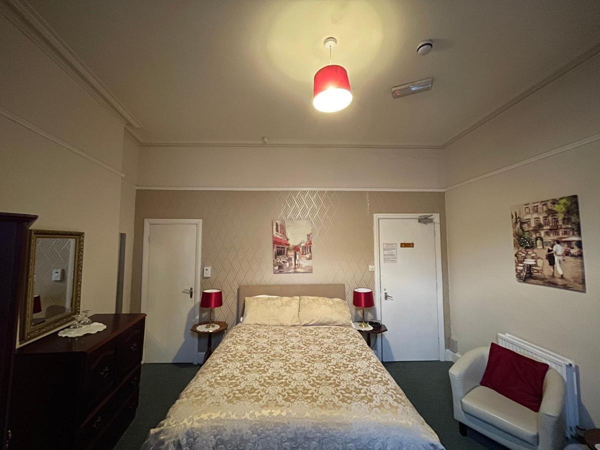 ไวท์ คอร์ท ซีวิว Bed & Breakfast ลันดิดโน ภายนอก รูปภาพ
