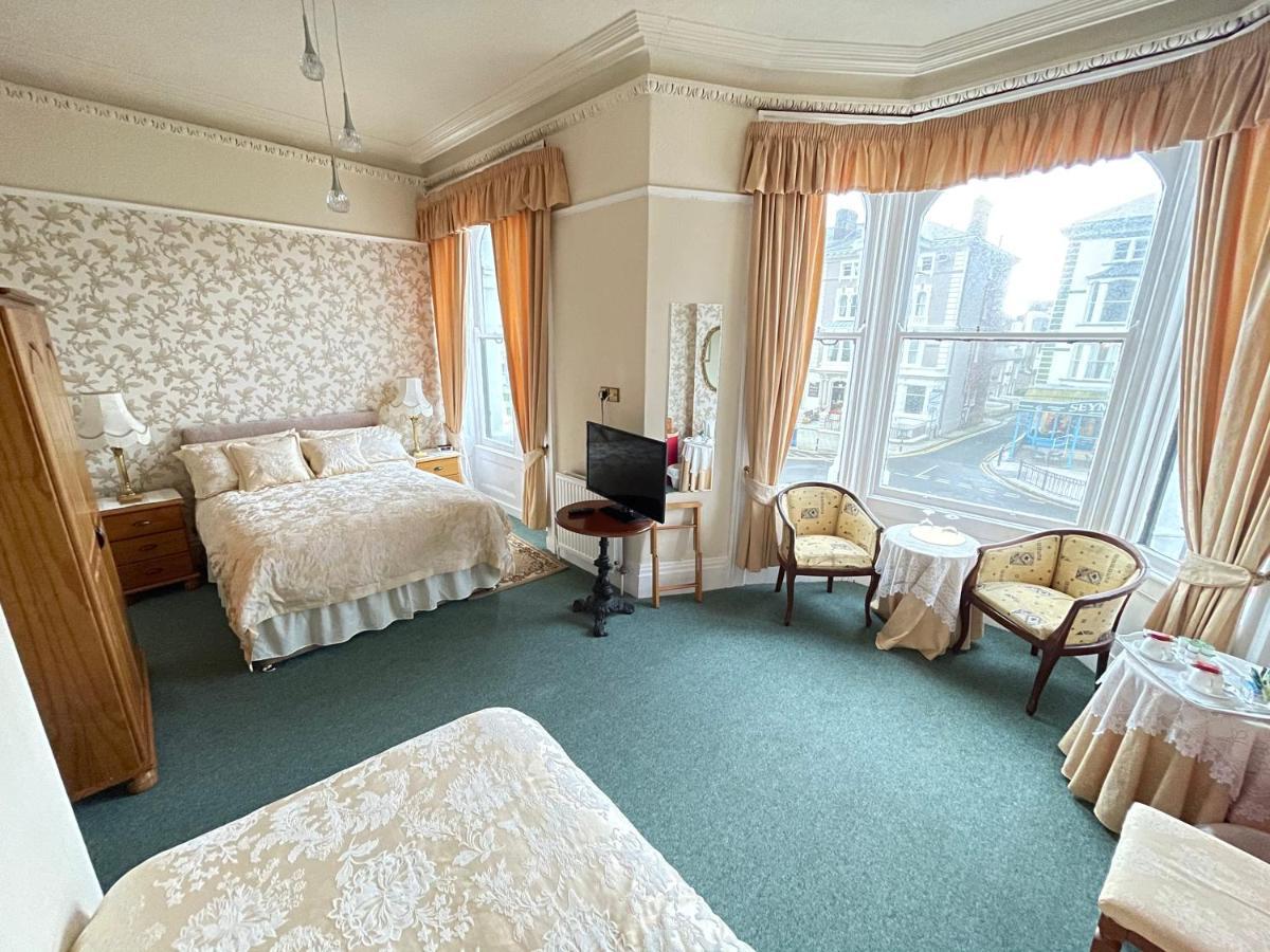 ไวท์ คอร์ท ซีวิว Bed & Breakfast ลันดิดโน ภายนอก รูปภาพ