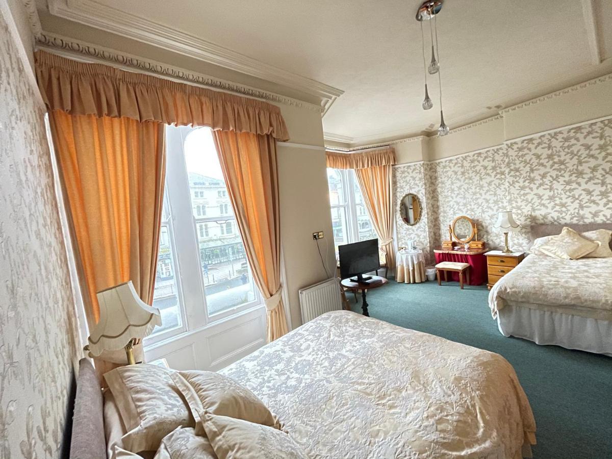 ไวท์ คอร์ท ซีวิว Bed & Breakfast ลันดิดโน ภายนอก รูปภาพ